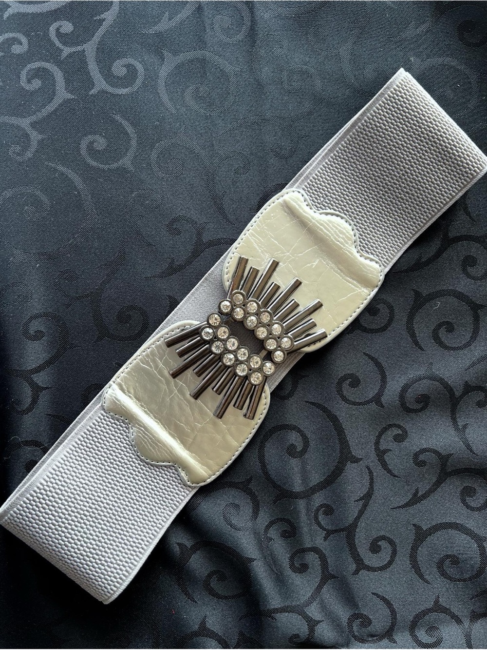 Vintage Splendid Grey Elastic Waist Belt with Sunburst Rhinestone Buckle